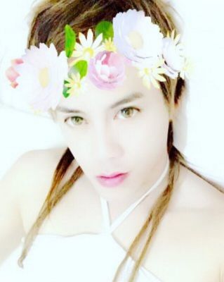 Chinese escort in Abu Dhabi for USD 3000 for an hour