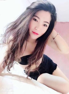 The sexiest among busty Abu Dhabi escorts - Alva, 0 y.o.