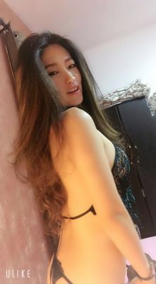 Alva is an escort at a cheap price, USD 600 per hour