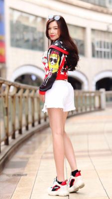 Super busty escort in Abu Dhabi: Angela (168 cm, 28 kg)