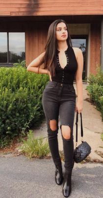 Abu Dhabi escort of asian origin Indian-Pakistani-Girls, 23 y.o.