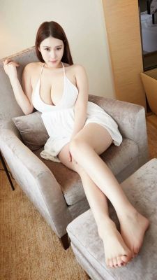Erotic massage from UAE hooker Jesscia abu dhabi girl (+971 52 351 6326)