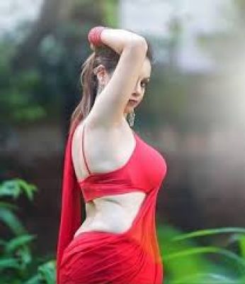 Call girl Indian Escort mussafah — photos and reviews