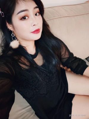 A call girl Linda in Abu Dhabi for USD 600