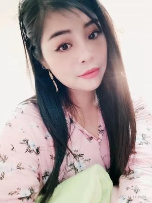 Abu Dhabi ebony woman available for a sex date on SexAbudhabi.com for USD 600 per hour
