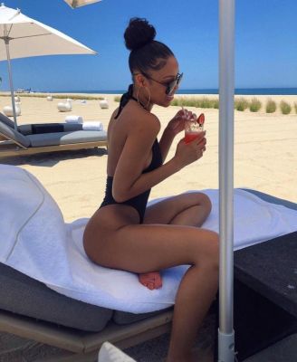 Sexy asian escort in Abu Dhabi available at +971 56 288 7948